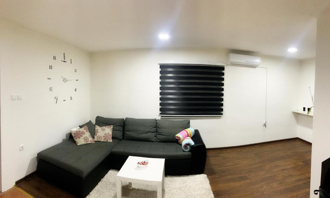 Modern Apartment Brčko Esterno foto
